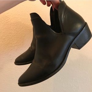 Steve Madden Leather Booties